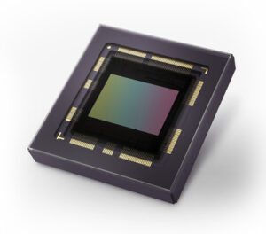 Emerald 3.2 Megapixel CMOS image sensor