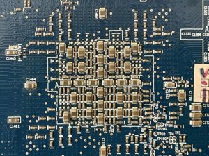 Decoupling capacitors